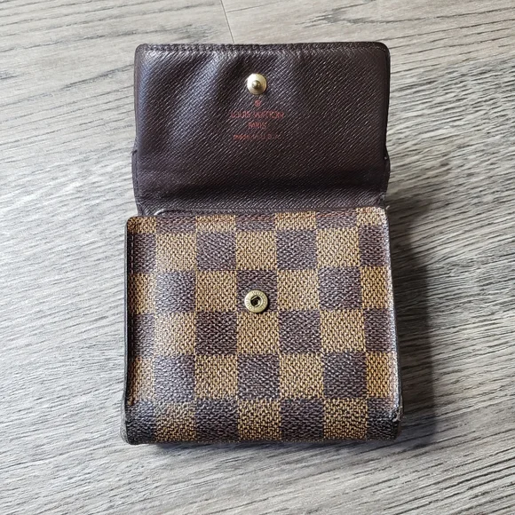 LOUIS VUITTON - wallet - Picture 7 of 16